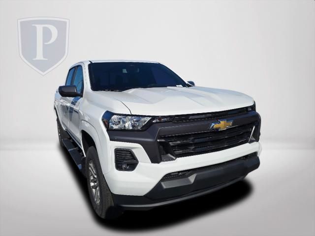 2024 Chevrolet Colorado LT 11