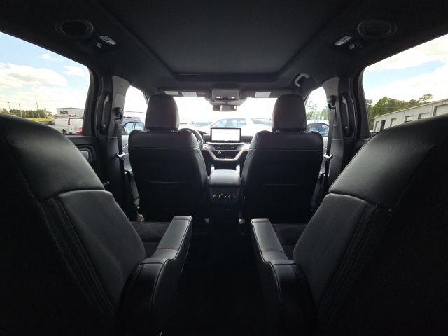 2025 Ford Explorer ST:168552A