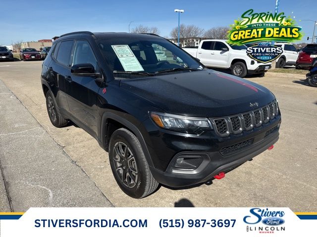2024 Jeep Compass Trailhawk 4WD