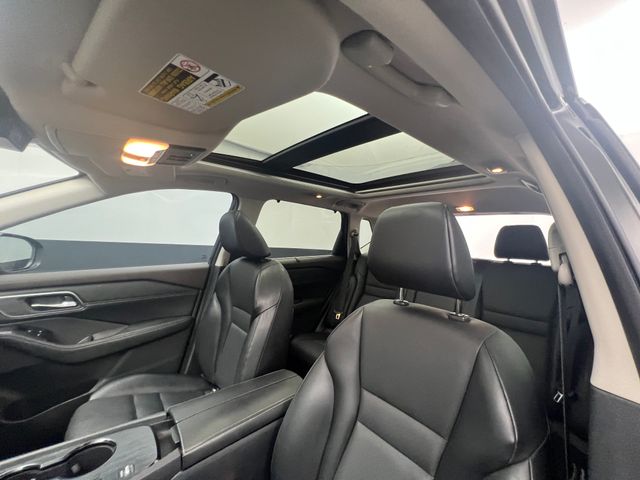 2021 Super Black Nissan Rogue SV FWD SUV