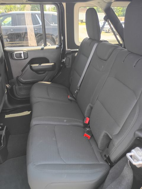 Used 2022 Jeep Wrangler SUV