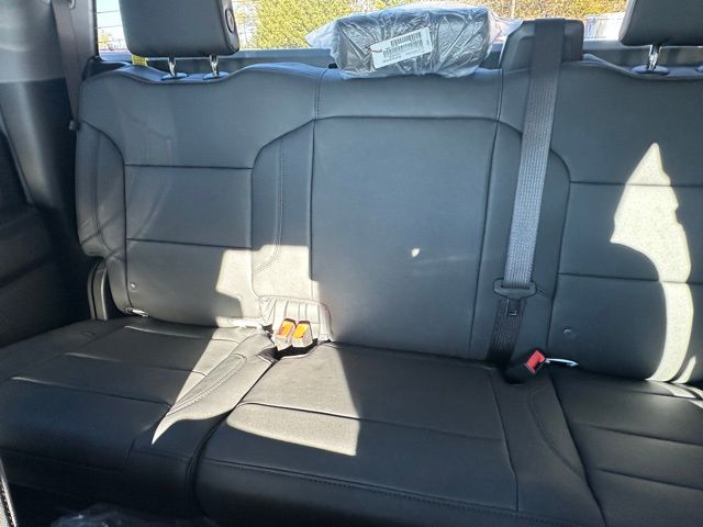 2025 Chevrolet Silverado 2500HD Work Truck photo
