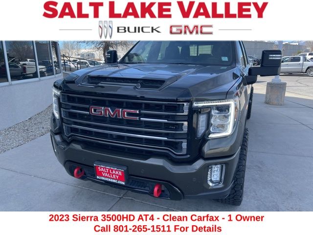 2023 GMC Sierra 3500HD AT4 Crew Cab 4WD