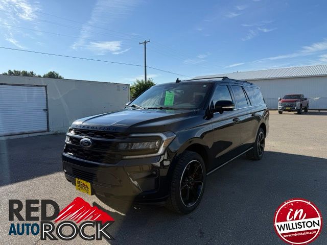  2022 Ford Expedition MAX Limited 4WD   