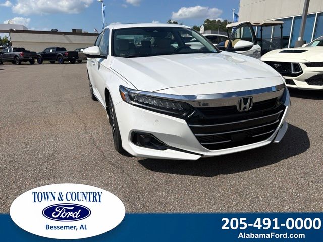 Platinum White Pearl 2022 Honda Accord Sedan Front-Wheel Drive Automatic