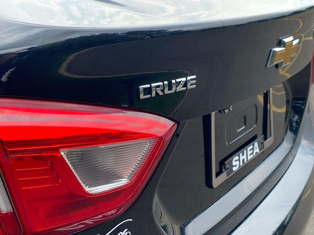 2017 Chevrolet Cruze Premier 30