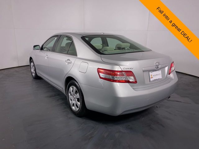 2011 Toyota Camry  28