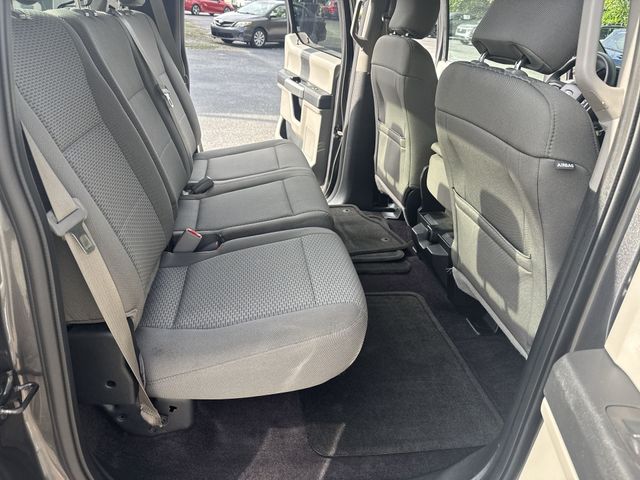 Used 2017 Gray Ford XLT image 11