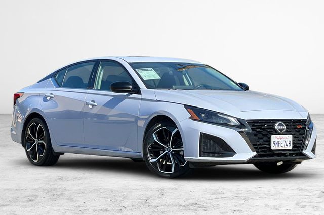  2024 Nissan Altima 2.5 SR FWD   
