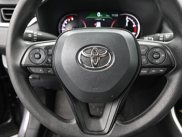 2024 Toyota RAV4 XLE 21