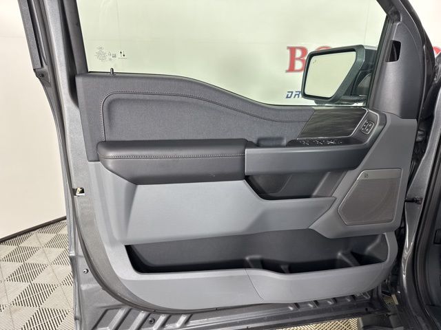 2025 Carbonized Gray Metallic Ford F-150 Lariat 4X4 Truck