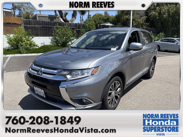 Mercury Gray Metallic 2017 Mitsubishi Outlander SUV / Crossover Front-Wheel Drive Continuously Variable Transmission