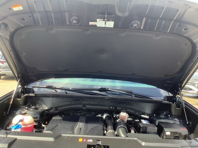 Used 2024 Phantom Black Hyundai SEL image 11