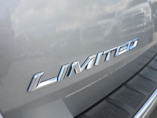 Photo of 2023 Ford Explorer Limited in Dallas, GA - 9,  2023 Ford Explorer Limited:B01962