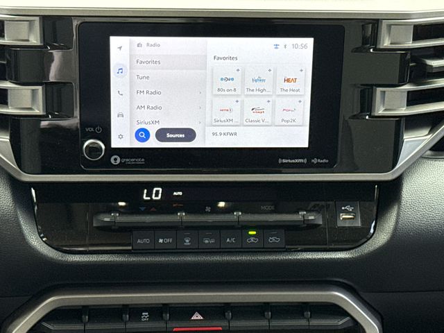 Used 2024  Toyota SR5 image 11