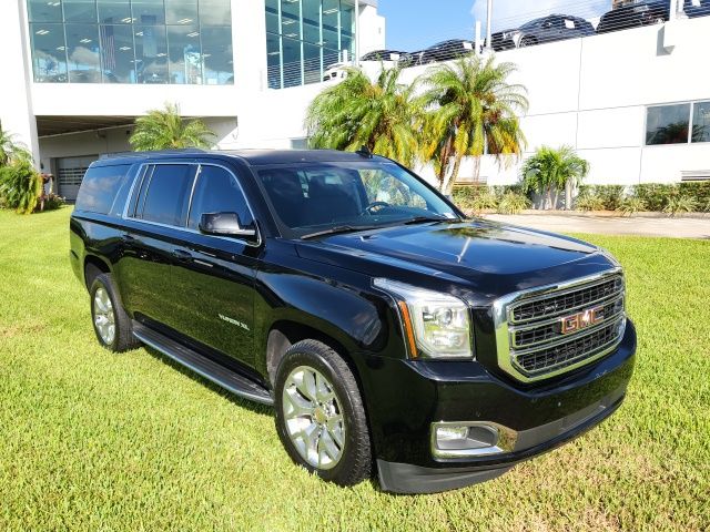 2017 GMC Yukon XL SLE 9