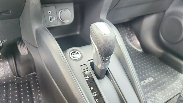 2025 Nissan Kicks Play