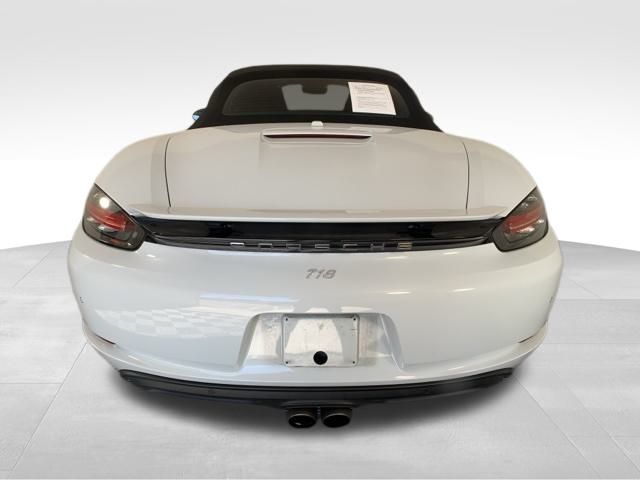 2017 Porsche 718 Boxster Base 6