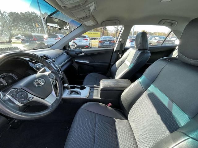 2012 Toyota Camry SE 3