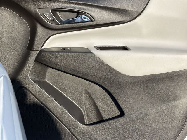 Used 2021 White Chevrolet LS image 33