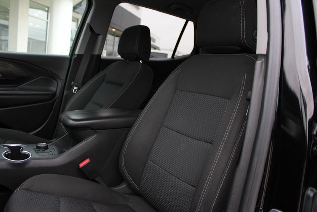 Used 2022 Black GMC SLE image 15