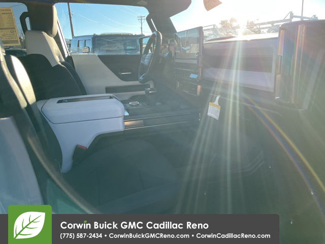 2024 GMC Hummer EV SUV 3X 27