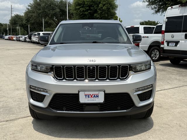 2023 Jeep Grand Cherokee Limited Silver at River Oaks CDJR