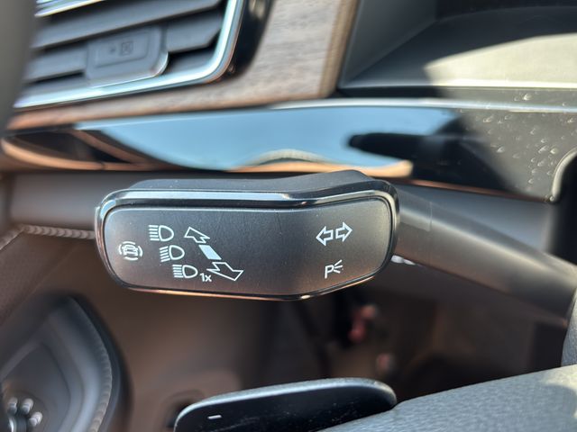 Used 2025 Volkswagen Atlas SUV