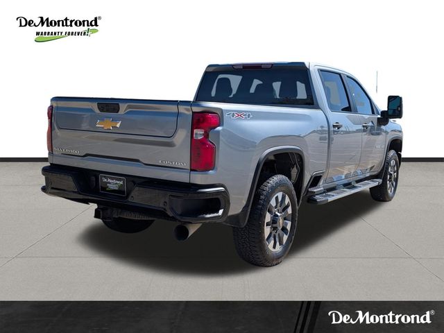 Used 2024 Gray Chevrolet Custom image 5