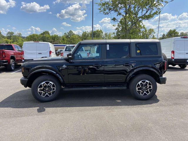 2024 Ford Bronco Outer Banks 6