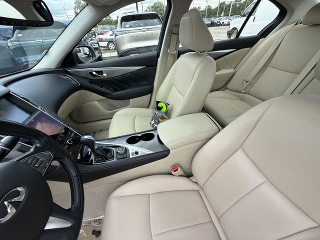 Used 2014 Red INFINITI Premium image 20