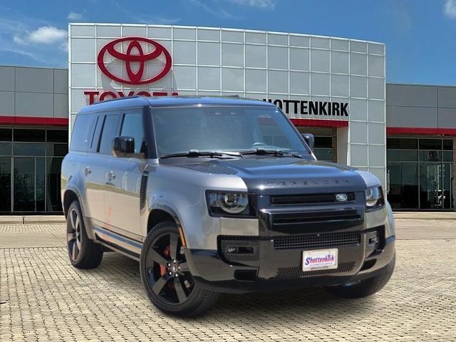 Land Rover Defender 130 X AWD