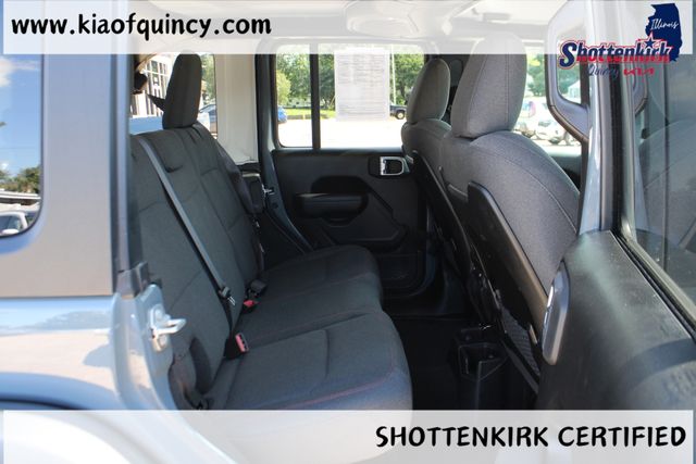Used 2025 Jeep Wrangler SUV