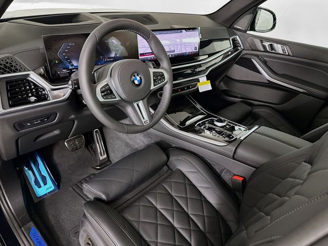 2025 BMW X5 M60i 9