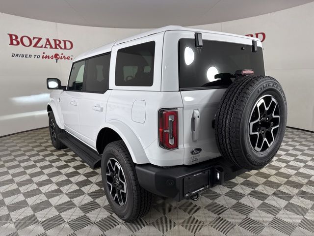 2025 Oxford White Ford Bronco Outer Banks 4X4 SUV