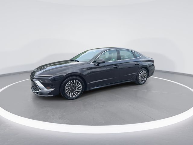 Used 2025 Blue Hyundai SEL image 4