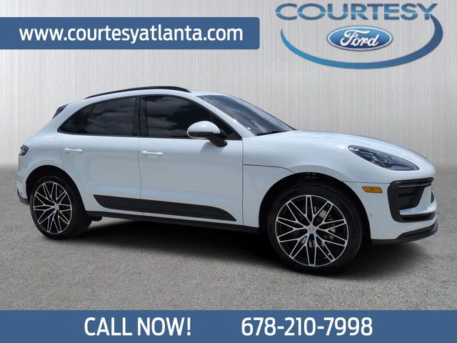 White 2024 Porsche Macan SUV / Crossover All-Wheel Drive 7-Speed Automatic
