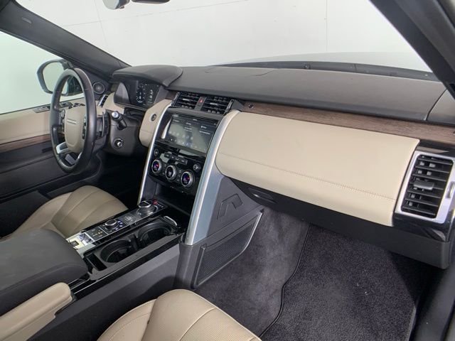 2019 Land Rover Discovery HSE 34