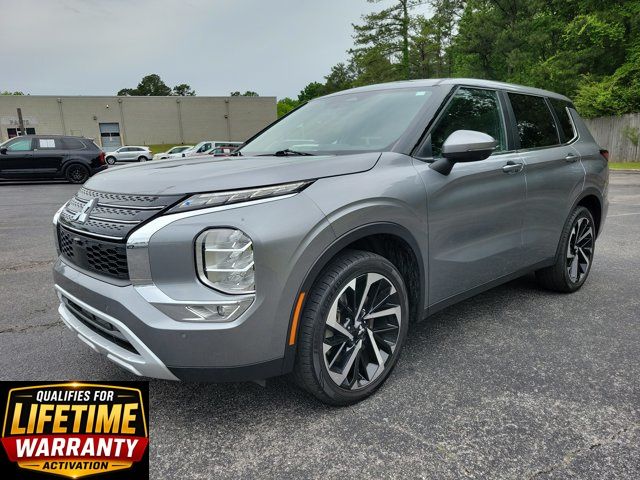 2024 Mitsubishi Outlander SE FWD