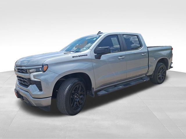 Used 2025 Gray Chevrolet RST image 3