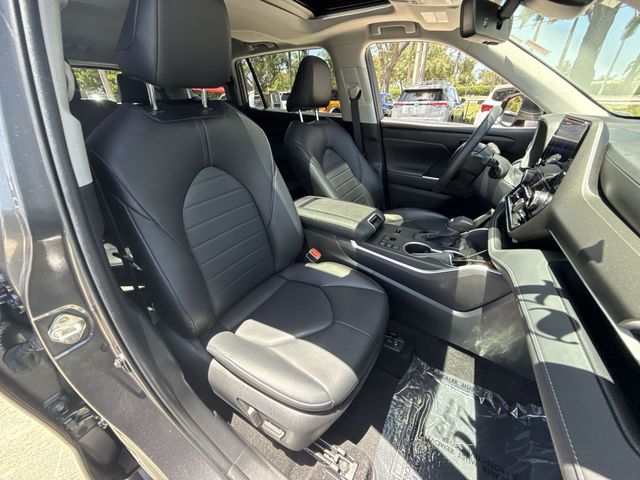 2024 Toyota Highlander - $36,998