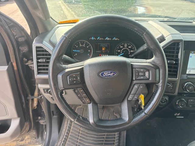 Used 2018 Red Ford XLT image 16