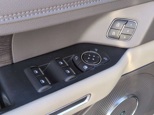 Used 2021 White Ford Limited image 13