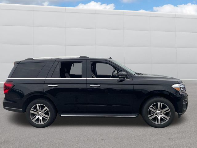 2022 Ford Expedition Limited 8