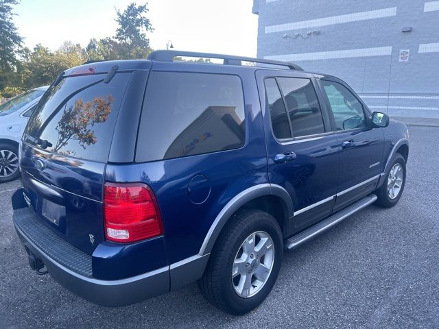 2004 Ford Explorer XLT 14