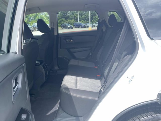 Used 2025 White Nissan SV image 10