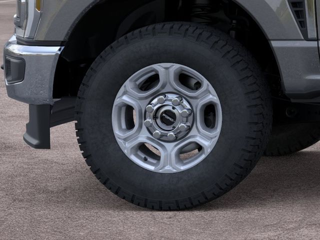 New 2026 Gray Ford XLT image 20
