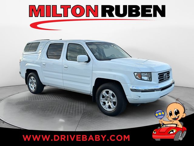 White 2008 Honda Ridgeline Pickup Truck Four-Wheel Drive 5-Speed Automatic