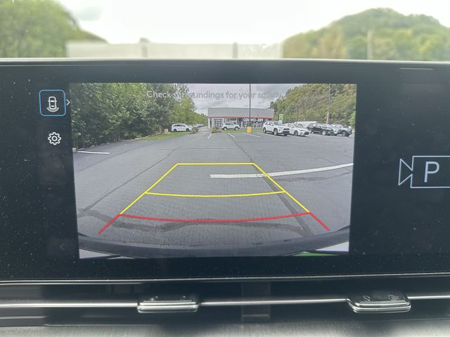 Certified Used 2025 White Hyundai SEL image 26