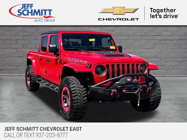 Firecracker Red Clearcoat 2021 Jeep Gladiator Pickup Truck Four-Wheel Drive 8-Speed Automatic